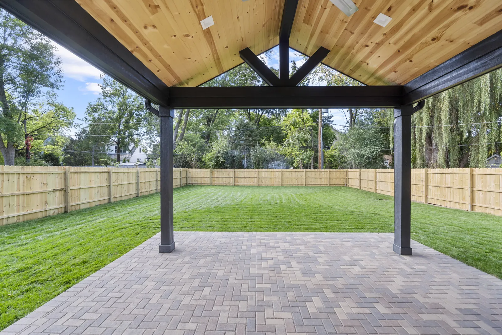 264 Churchill St. — Covered patio